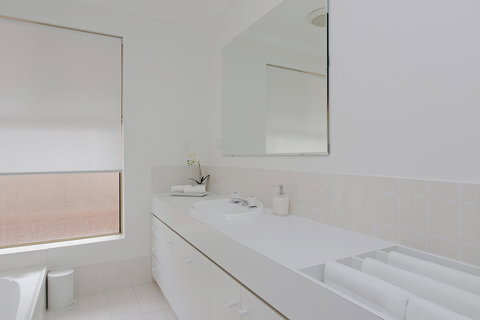 Alexandra Villa - Australia Shopping 0