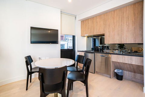 Newlife Serviced Apartments - Accommodation Australia 5