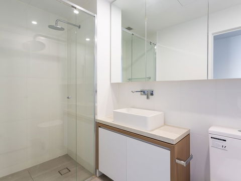 FV By Serain Residences - Accommodation Australia 6