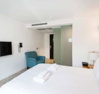 Stylish Studio With Balcony - Accommodation Australia