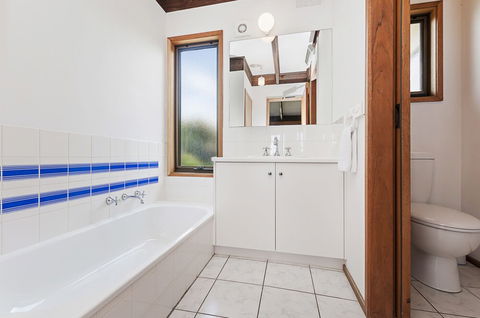 Swimmers Rest - Accommodation Australia 5