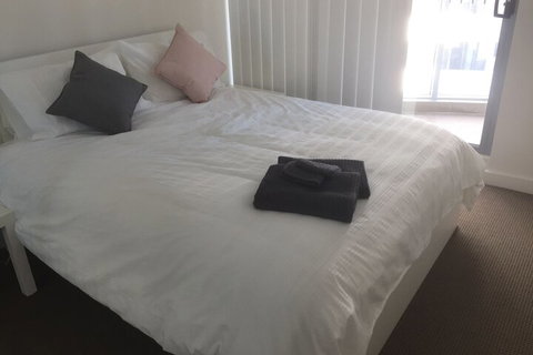 Atmosphere - Australia Shopping 6