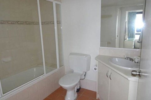 Carool Apartments - Accommodation Australia 6