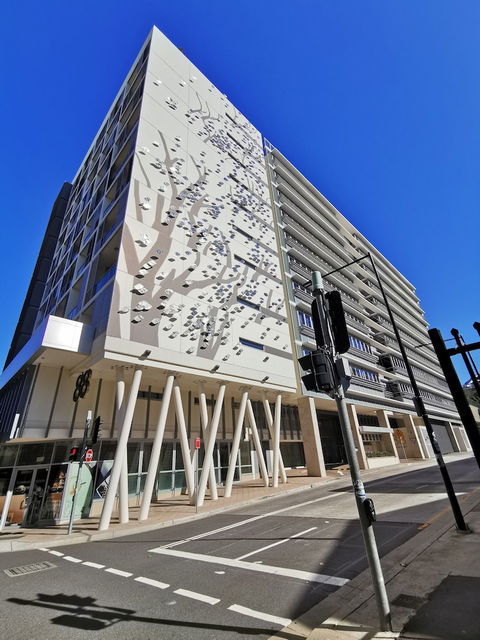 S1 Apartments Chatswood - Local Tourism 0