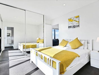 MJ Shortstay Apartments - Platinum Tower - Australia Shopping 2