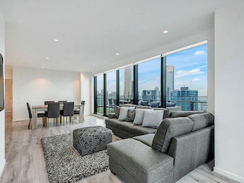 MJ Shortstay Apartments - Platinum Tower - Australia Shopping 4