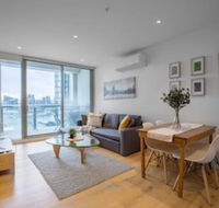 Melbourne Docklands Seaview Apartment At Collins St - Accommodation Australia