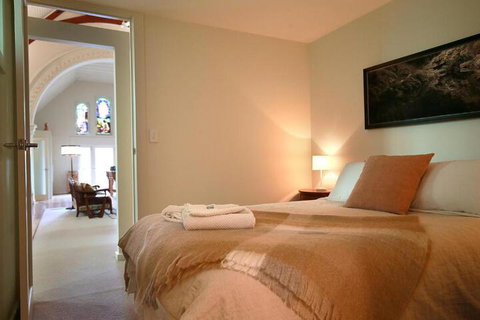 A Tassie Church - Australia Shopping 6