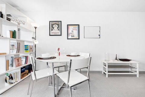 JOYCE, 1BDR Southbank Apartment - Accommodation Australia 1