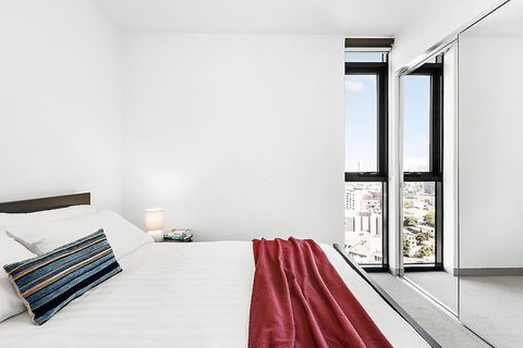 JOYCE, 1BDR Southbank Apartment - Accommodation Australia 2