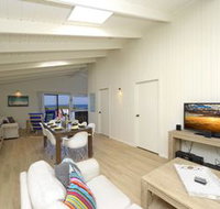 Pet Friendly Lentara St. 26 Fingal Bay - Local Tourism