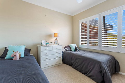 Adriana 10 / 83 Ronald Avenue - Australia Shopping 4