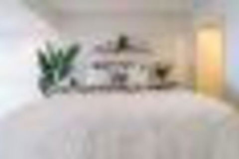 Amazing Views Of Brisbane River & Story Bridge - Bed n Breakfasts 5