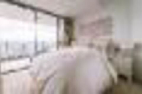 Amazing Views Of Brisbane River & Story Bridge - Bed n Breakfasts 4
