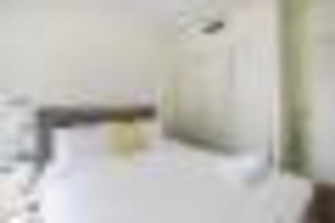 TWIG CBD Water Views - Accommodation Australia 3
