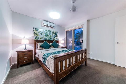Palm Retreat - Accommodation Australia 6