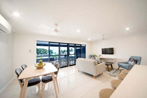 Airlie On Main Street Airlie Beach - Accommodation Australia 5