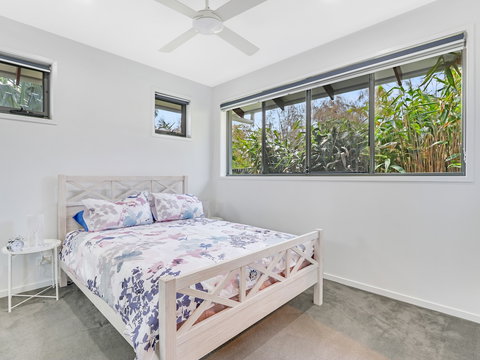 Adelong - Australia Shopping 3