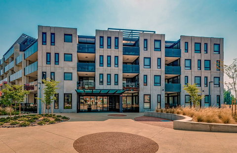 Urban Rest - Kerridge St - Australia Shopping 1