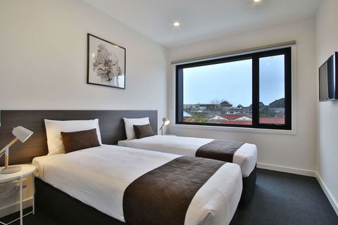 Quality Apartments Dandenong - Australia Shopping 2