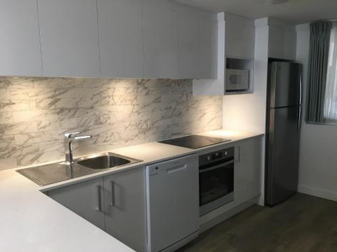 Fremantle Harbour Townhouse - Local Tourism 1