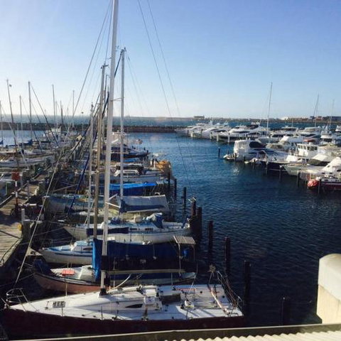 Fremantle Harbour Townhouse - Local Tourism 6