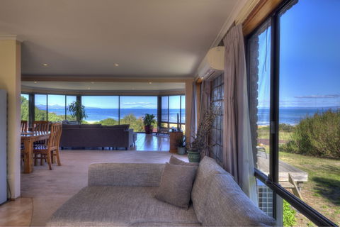 Sandgroper - Accommodation Australia 0