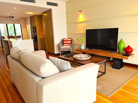Boathouse Port Of Airlie - Accommodation Australia 1