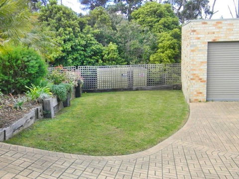 LAKESIDE2 - Accommodation Australia 5