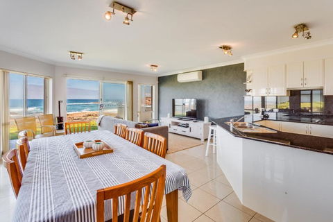 Hear The Waves At Anna Bay! - Local Tourism 4