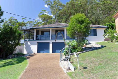 Kallaroo Street 3 Corlette - Accommodation Australia 5