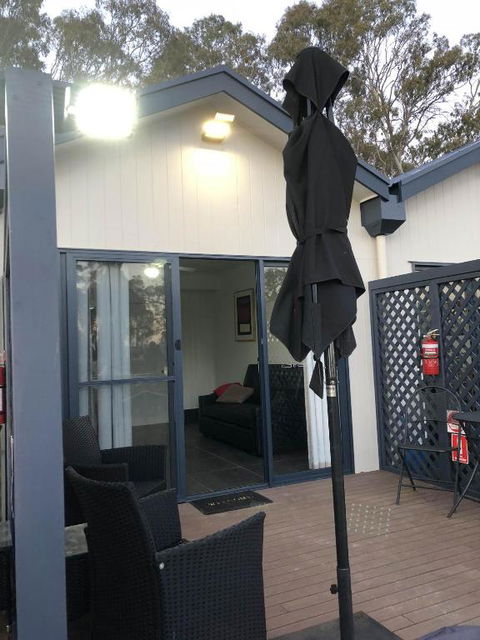 Coonawarra Cabins Unit B - Accommodation Australia 3