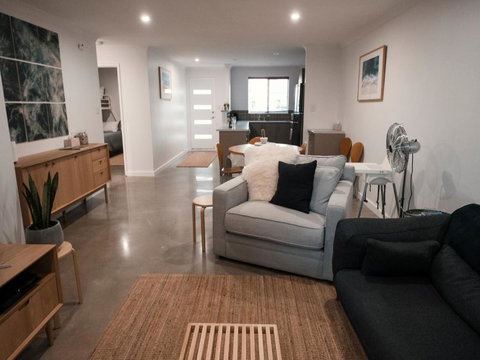 FortyThree Oceanside Retreat Busselton - Local Tourism 1