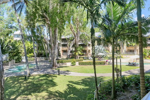 Amphora Laleuca Apartment - Bed n Breakfasts 4