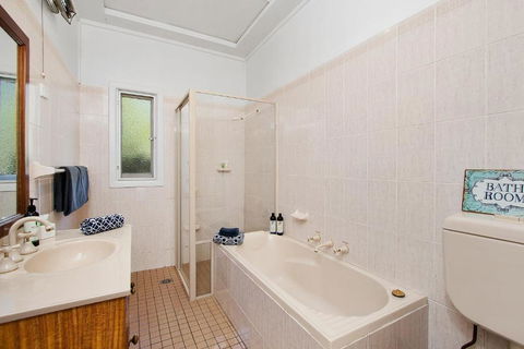GOWAN ROSS COTTAGE - Accommodation Australia 5