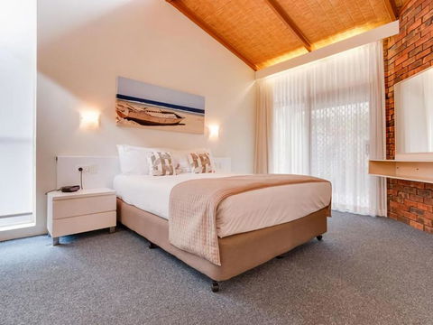 Sapphire Sea N Sand - Accommodation Australia 3