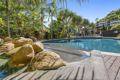 Footsteps To The Heart Of Noosa And A View! - Local Tourism 2