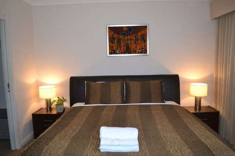 Cypress Drive Townhouse - Local Tourism 2