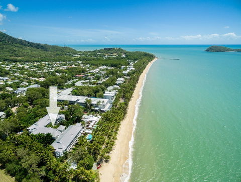 Poolside Apt In Alamanda Beachfront Resort 52 - Bed n Breakfasts 0