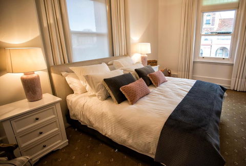 QPO QUEENSCLIFF - Australia Shopping 3