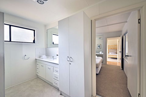 Waders - Accommodation Australia 3