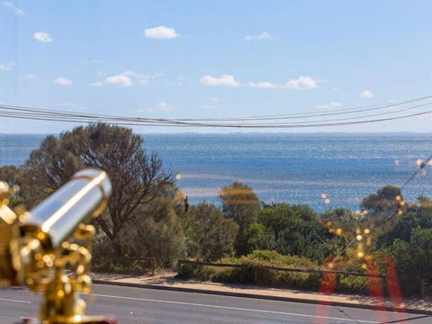 BEACH BELLE MORNINGTON - Accommodation Australia 6