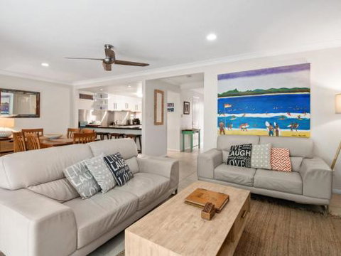 Ardem At Byron - Local Tourism 1