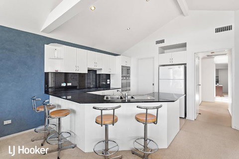 Absolute Waterfront At Anna Bay - Local Tourism 4