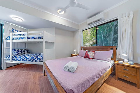 Ambience Of Airlie - Airlie Beach - Accommodation Australia 4