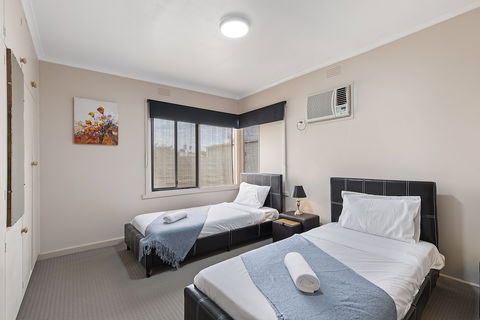 The Gazebo Place - Spacious 4 Bedroom Near Murray River - Accommodation Australia 1