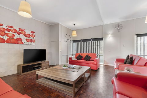 The Gazebo Place - Spacious 4 Bedroom Near Murray River - Accommodation Australia 2