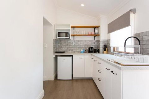 Quokka At White Gum Lodge - Local Tourism 1