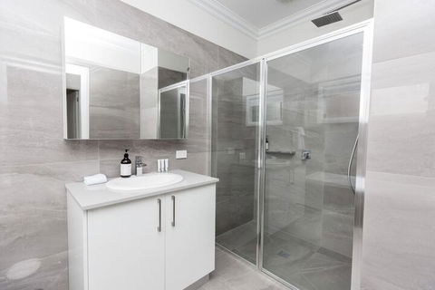 Wagga Apartments 3 - Accommodation Australia 3