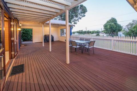 Ultramarine - Accommodation Australia 3